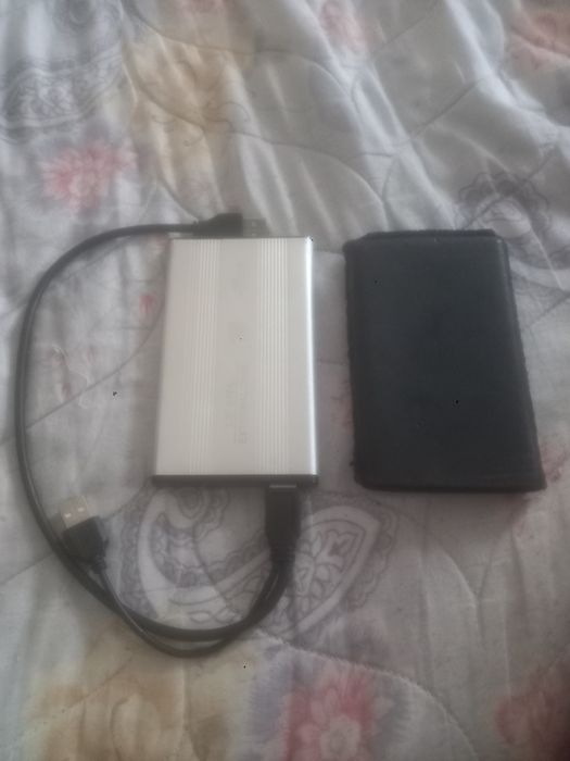 Продам внешний жёсткий диск