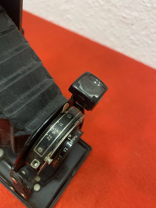 Стар немски фотоапарат с мех