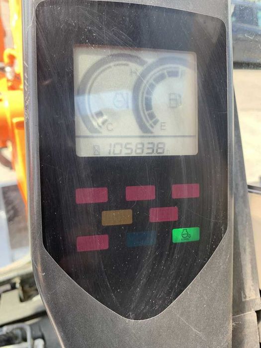 Excavator pe Senile Cauciuc 6 tone Hitachi Zaxis Anul fabricatiei 2012