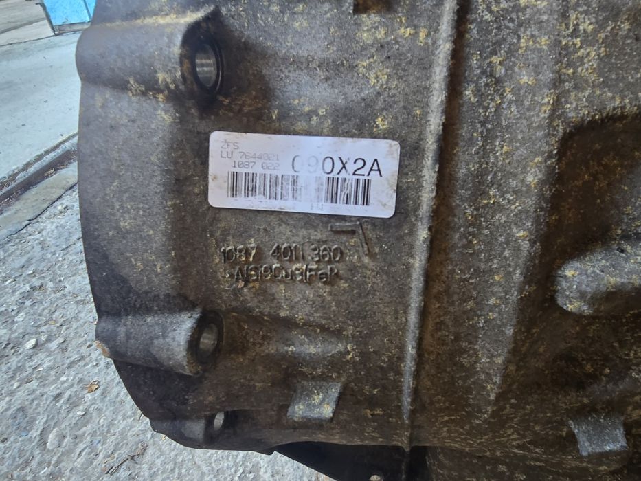 BMW Скоростна кутия 8НР702 7644021 E70 E71 X5 X6 M50d