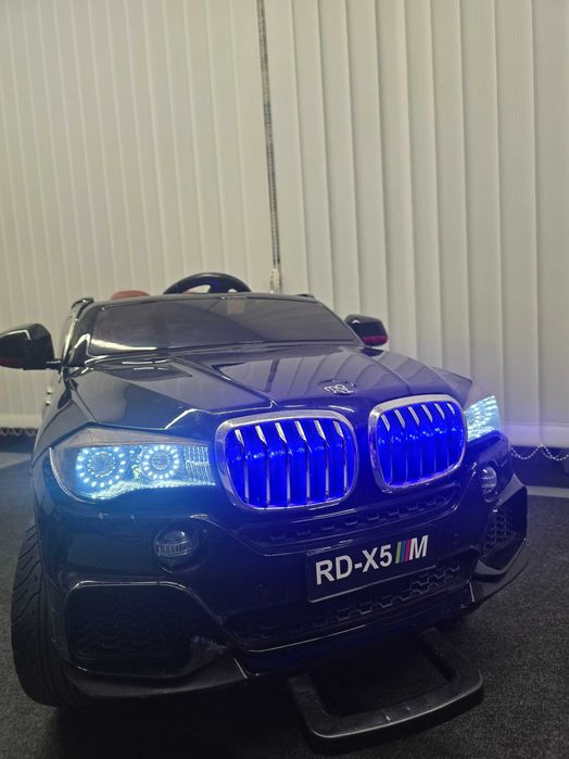 Акумулаторен джип Moni BMW M5X RD500 черен