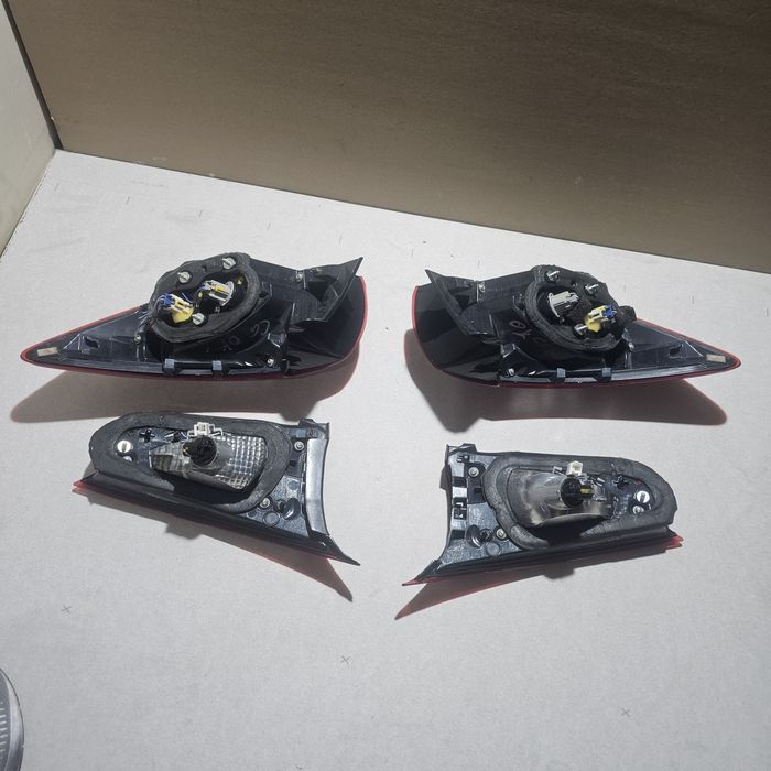 Оригинални стопове за Мазда 3   hatchback