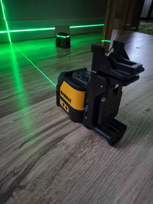 Laser Dewalt DW088CG