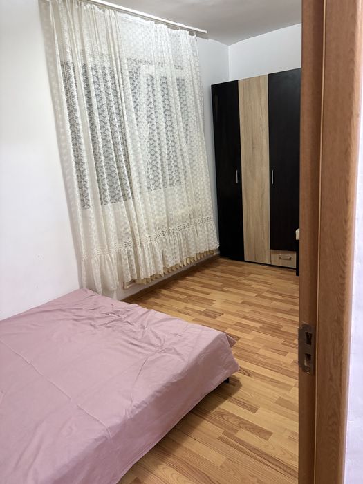 Inchiriez garsonieră, bld Unirii
