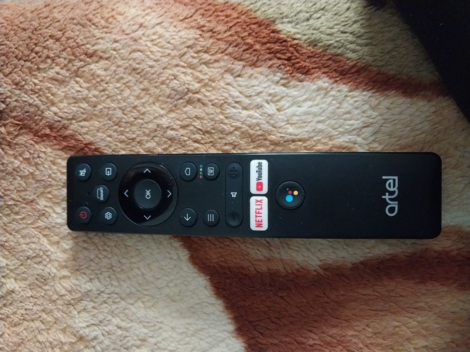 Продам телевизор artel