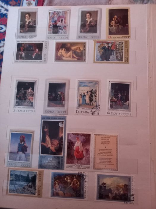 Продам Альбом почтовых марок