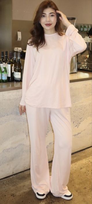 Двойка, брюки и лонг оверсайз