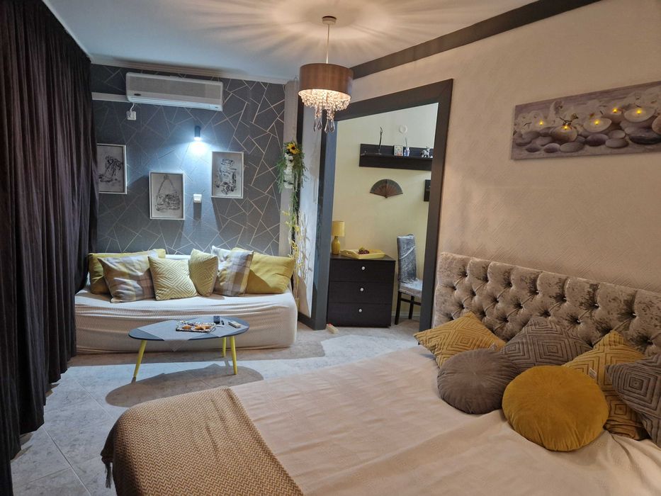 Тристаен апартамент Свети Влас