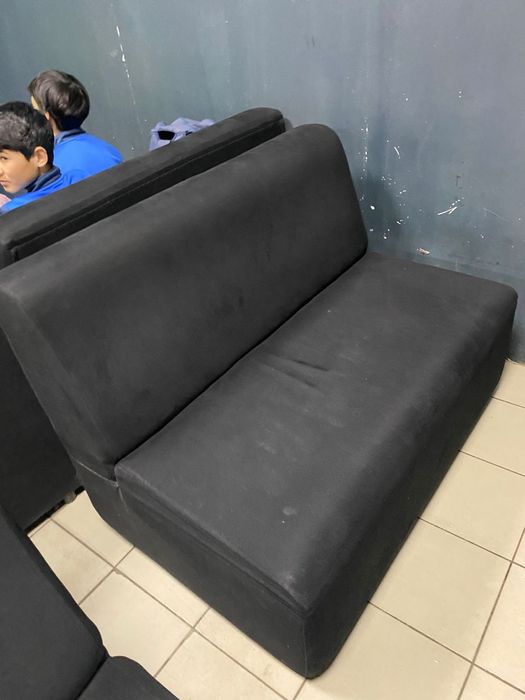 Продам диван срочно