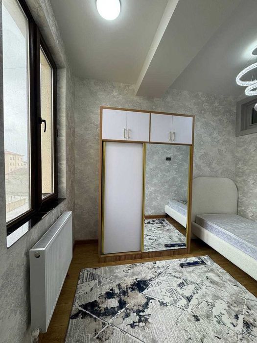 3х комнатная квартира на 2 этаже 55кв/м, в Самарканде