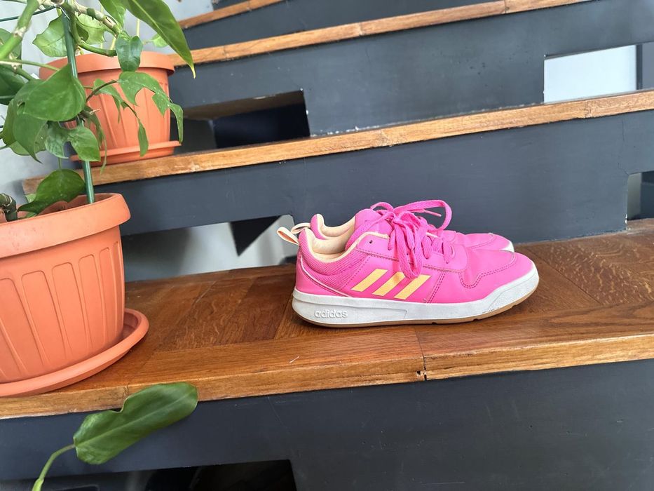 Adidasi/sneakers Adidas copii/fete mărimea 34