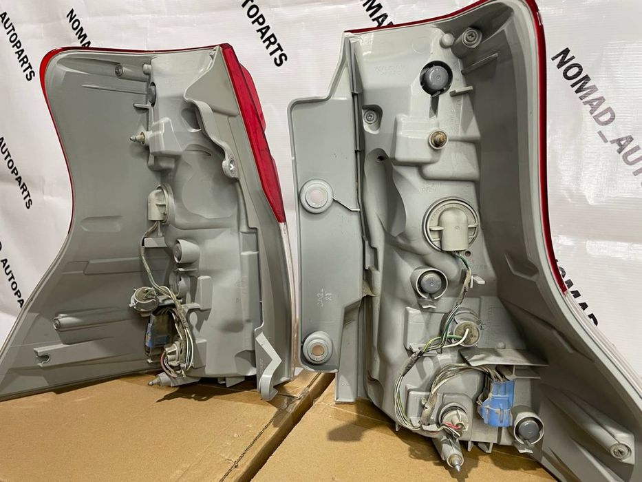 Фонари на Прадо 150 09,12 Бу оригинал