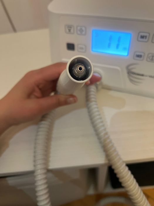 Marathon cyclon vac-електрическа пила с вграден прахоуловител.