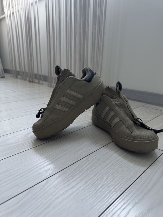 Дамски маратонки Adidas Superstar