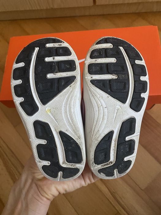 Оригинални детски маратонки Nike