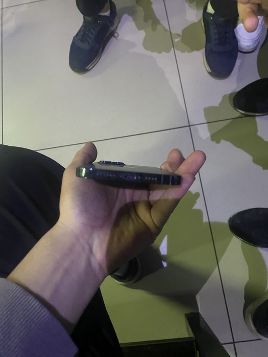продаю iphone 12 pro max