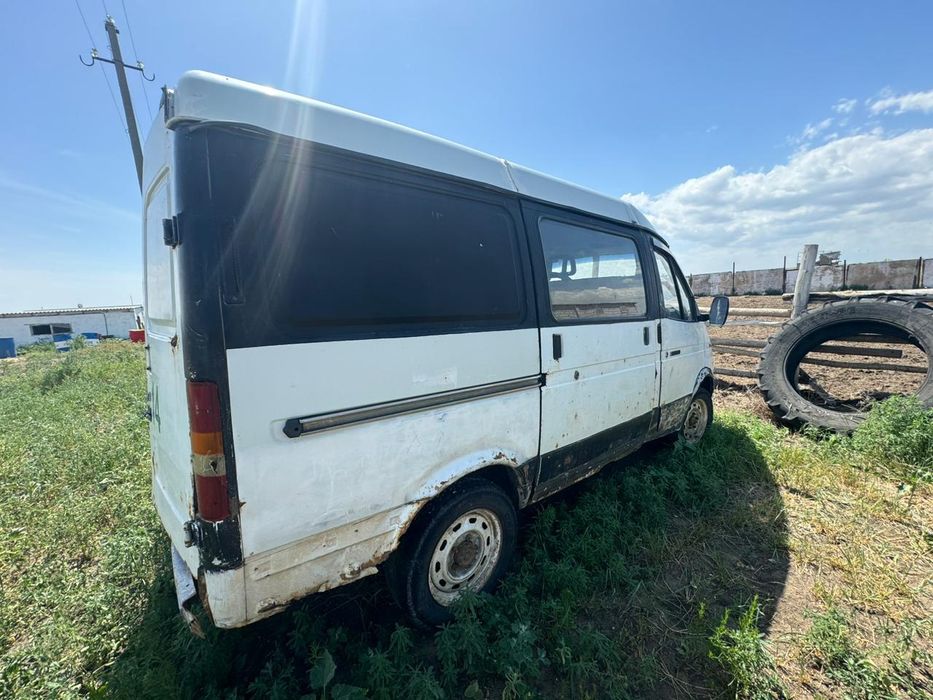 Машина соболь газель 2000г