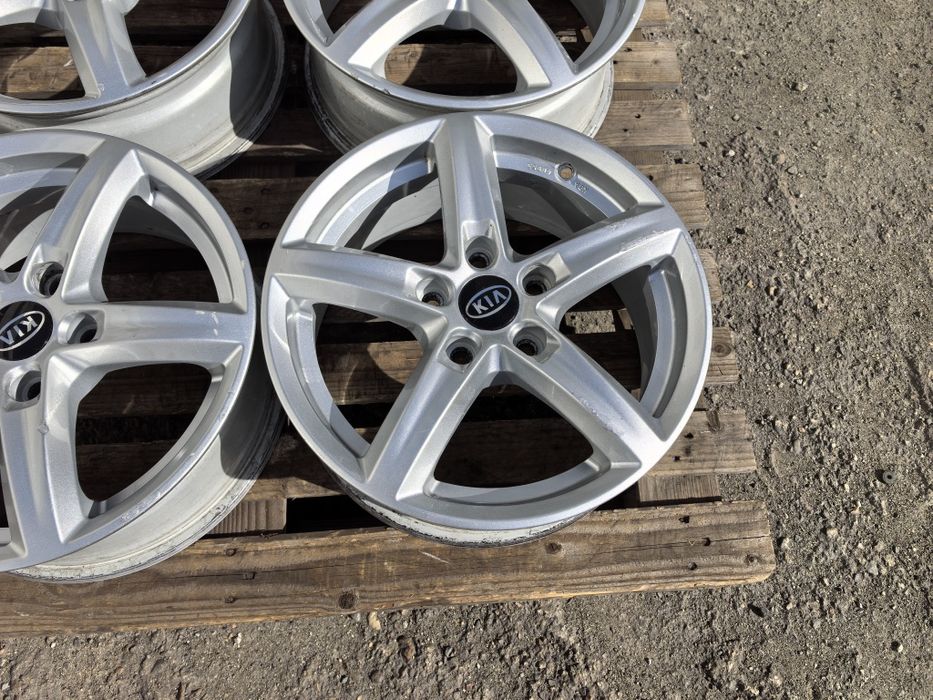 16 цола 5 х 114,3 мм КИЯ / Хюндай / Мазда / Митсу - 6,5 Инча / ЕТ 48,5