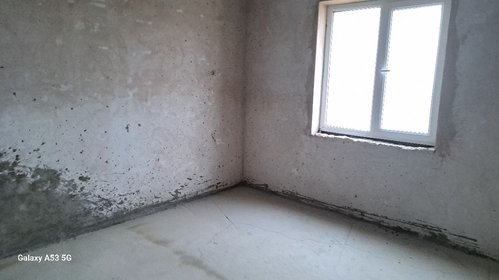 Xiva shahar vokzal yonida kvartira sotiladi.   Kv.m