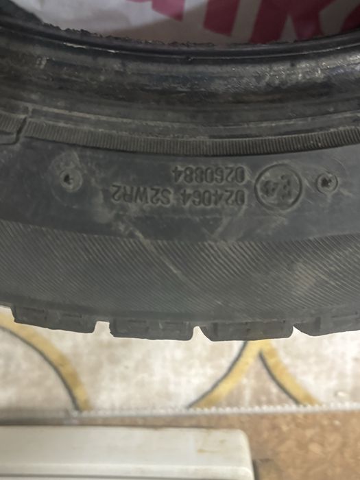 2 Шины Bridgestone Blizzak 245/45/17