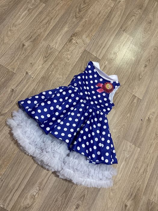 Продам платья для девочек