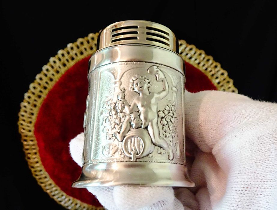 Настолна запалка от калай HB,W.Germany,перфектна.