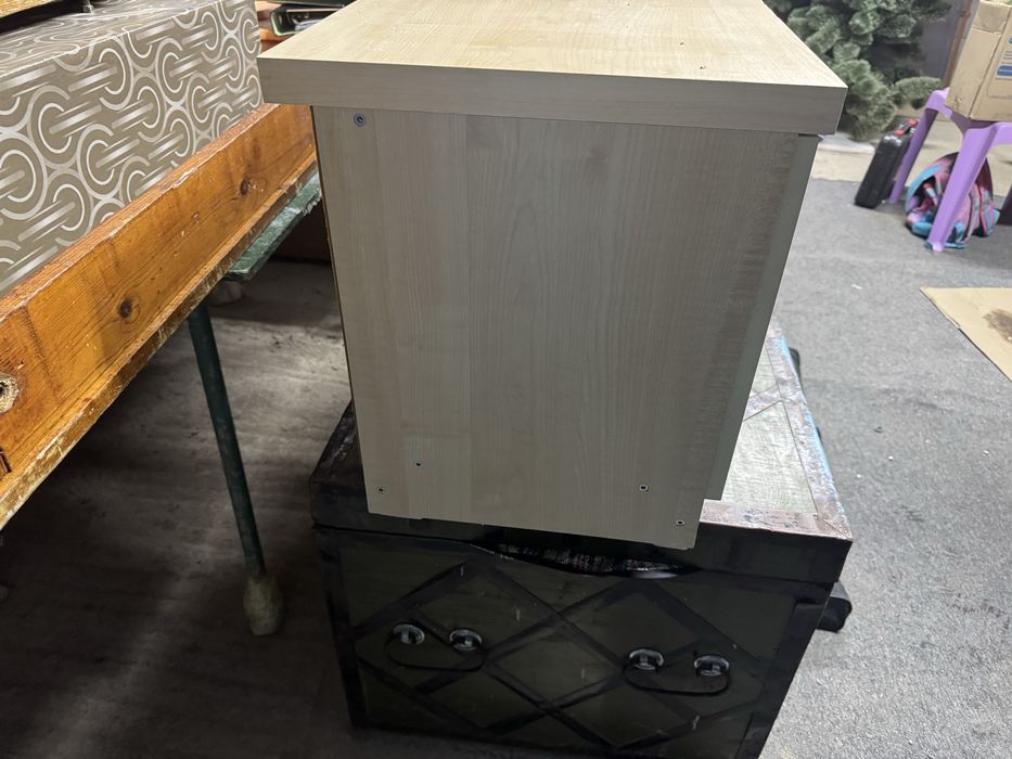 Продам тумба для прихожей