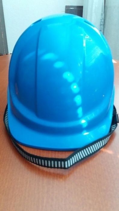 Предпазна каска