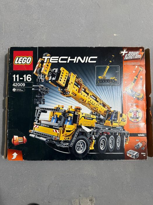 Продам Lego Technic Mobile Crane MK II