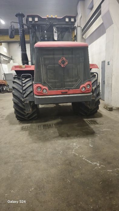 Трактор К 744 .             .