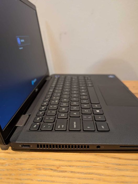 Laptop Dell Latitude 7320 i7-1185G7 16gb ram 256gb ssd Windows 11