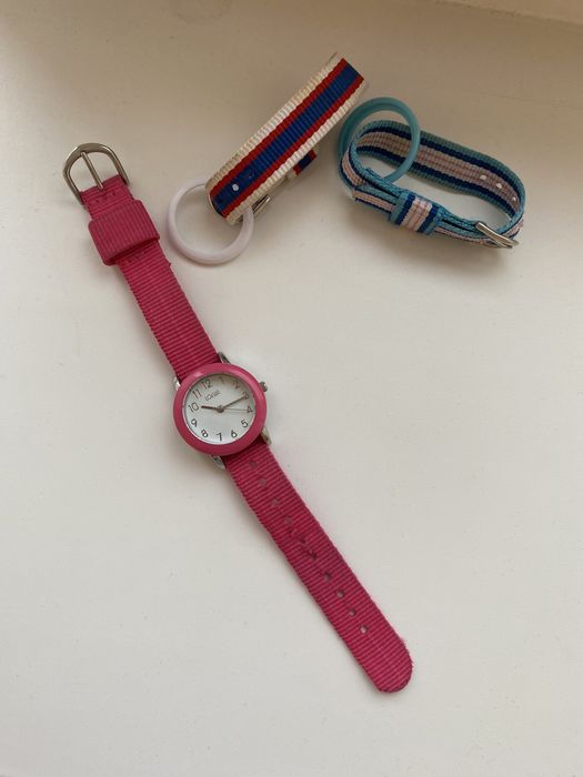 Продам часы дешево