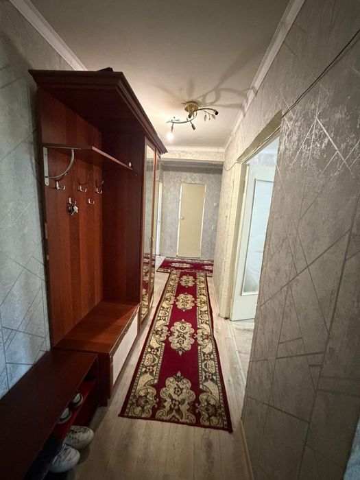 Продам 3 ком кв на 19 мкр
