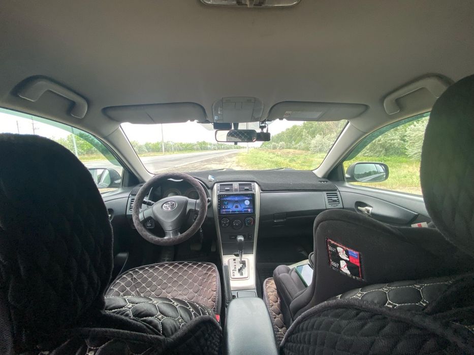 Тойота Каролла 1.6 автомат, европеец