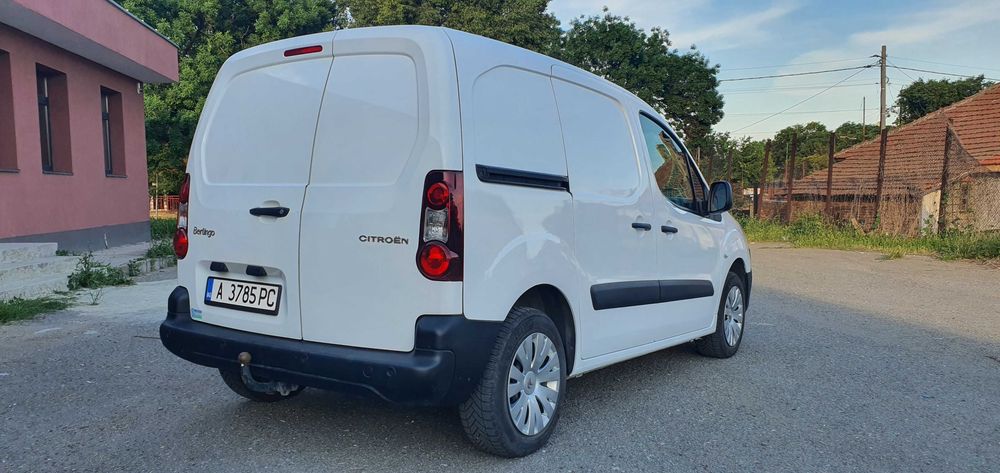 Citroën berlingo 1.6hdi. 2016г.