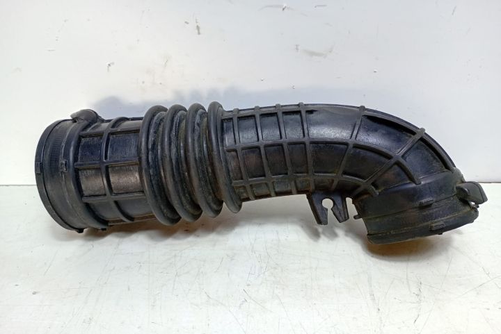 Furtun  admisie aer A6070900037 Mercedes-Benz CLA-Class C117 seria