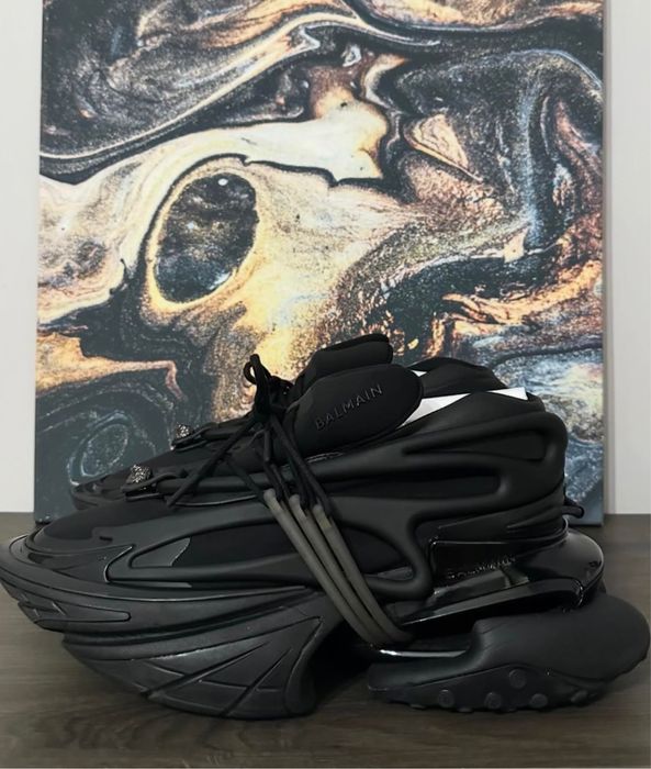 Adidasi balmain unicorn