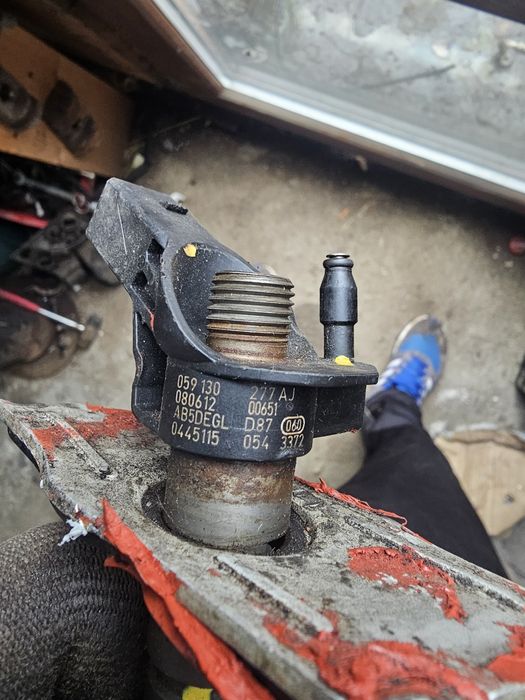 Injector Audi A4 2.7 TDI cod 059130277AJ