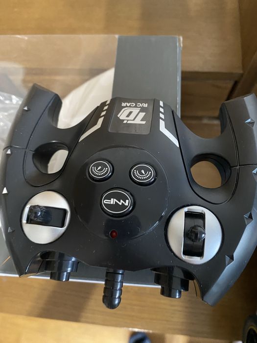 Детская гоночная машинка