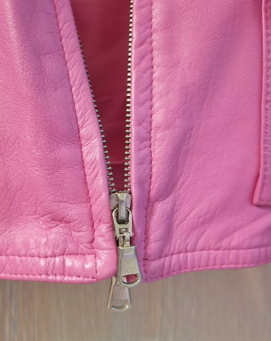 Дамско яке. НОВО. Естествена кожа. Произход Италия.