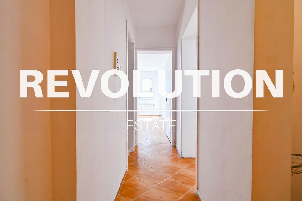 Дава се под наем Тристаен апартамент в София, Оборище - 110 кв.м за 700 € - Снимка #7