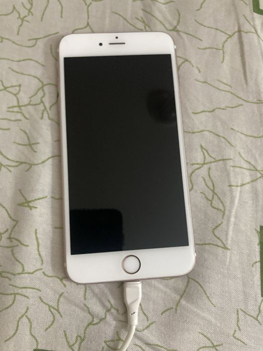 Продам айфон 6s+  128гб