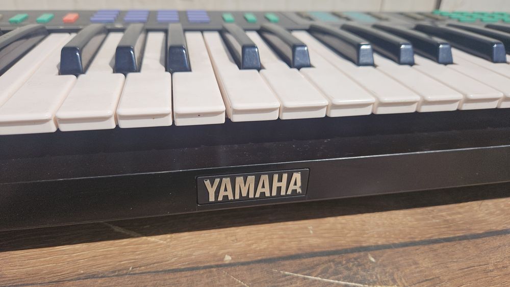 Yamaha PSR - 22  !