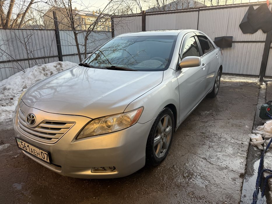 Продам Toyota camry 40