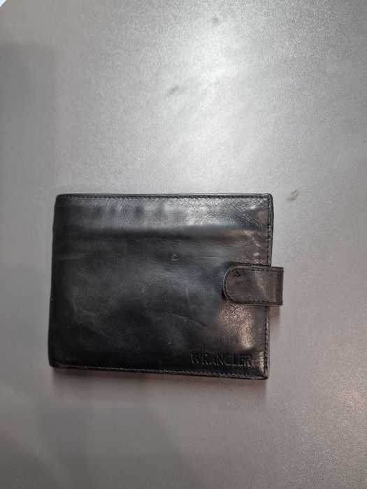 Продам портмоне кожаное