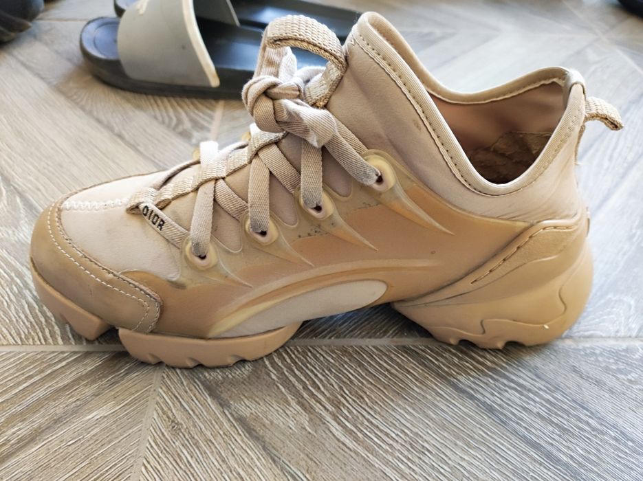 Кроссовки женские на 38 размер