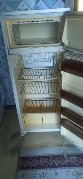 Холодильник Бирюза