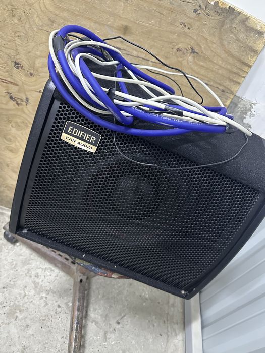 EDIFIER 1000 talik yangi