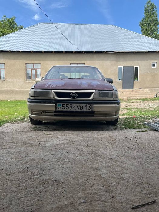 Опель вектра на ходу