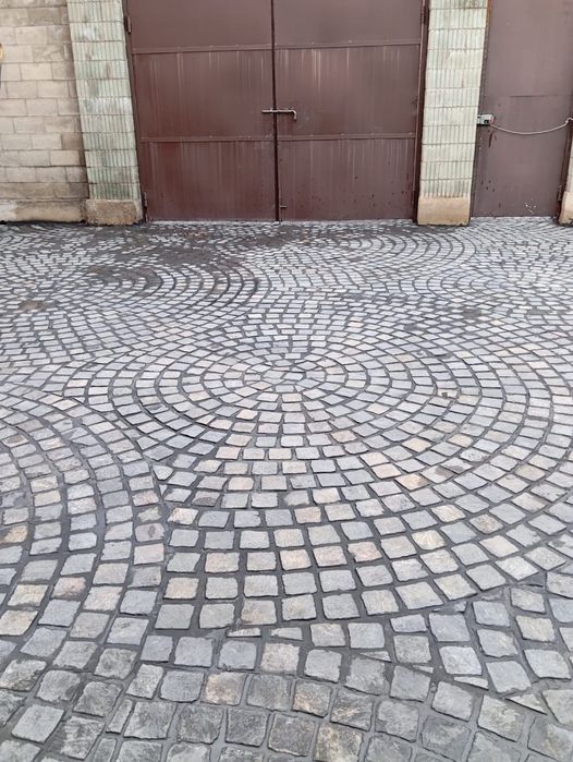 Брусчатка колотая